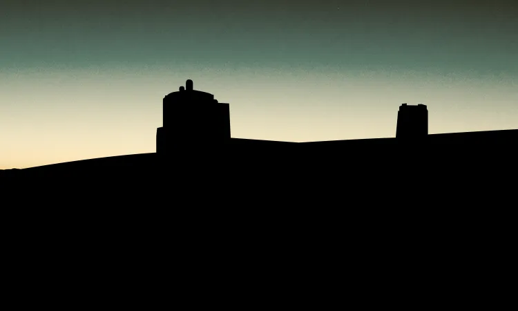 Silhouette of Soll Dam