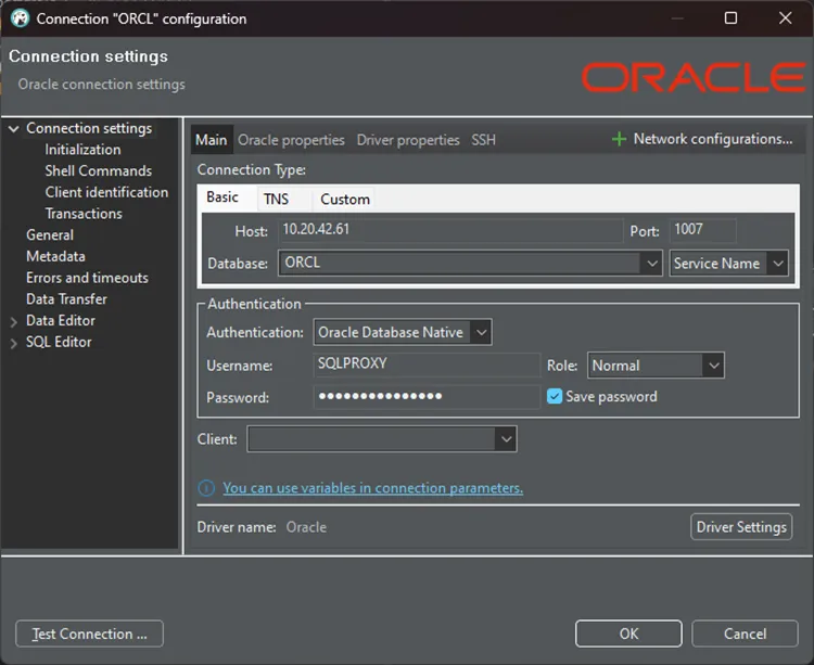 Demonstrates the screen for connecting via an SQL client. 
