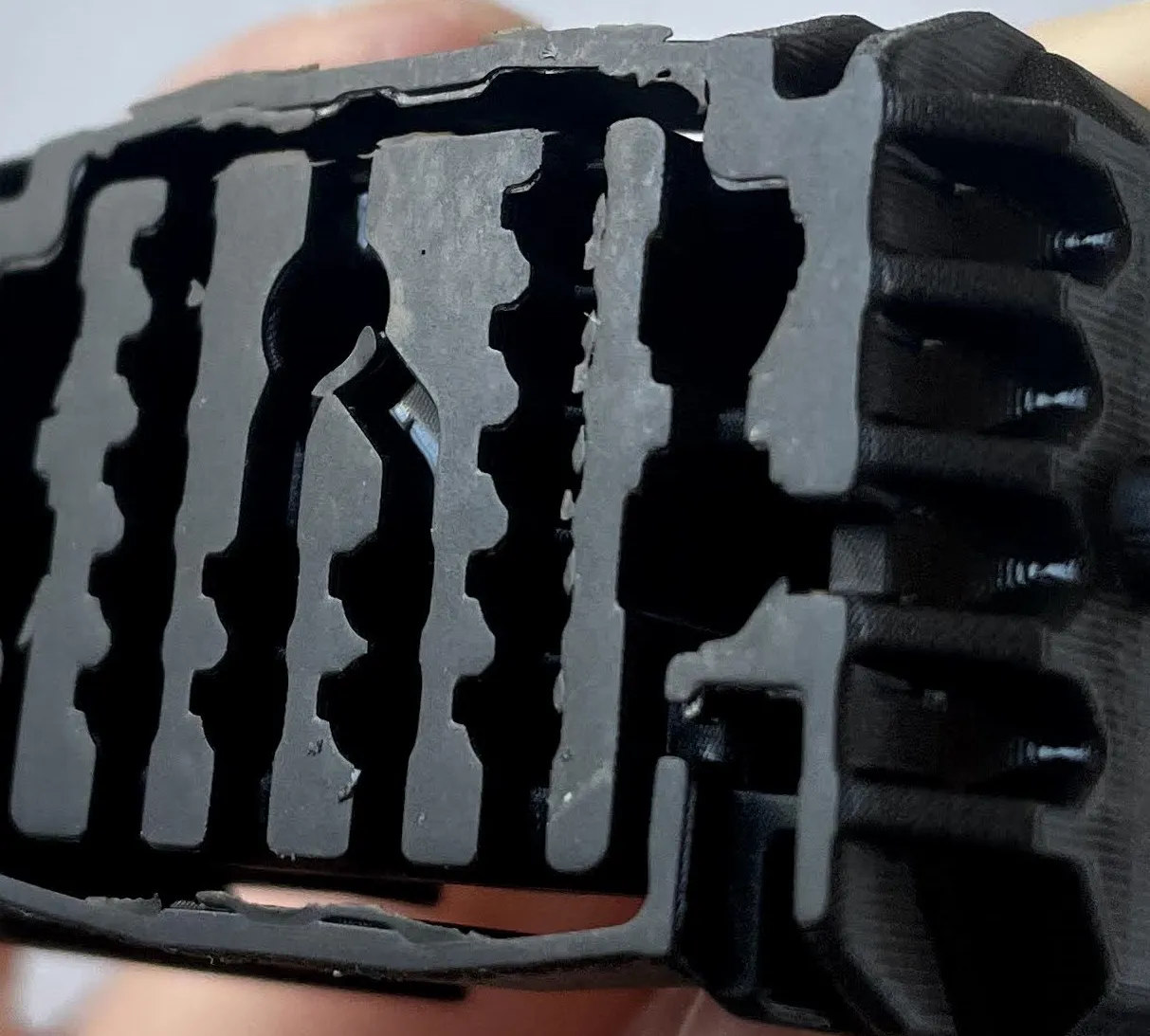 Prior to v1.33: High excess material flashing seen on base of print Prior to v1.33: High excess material flashing seen on base of print